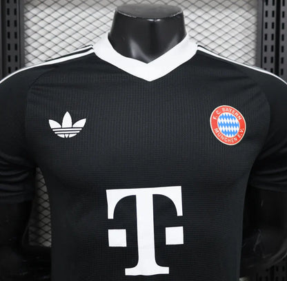 2024/2025 Bayern Munchen Goalkeeper Third Away Kit