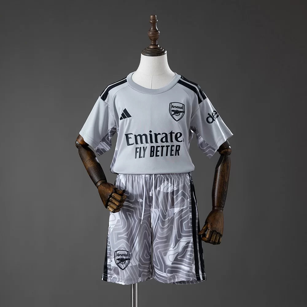 2026/2027 Arsenal Goalkeeper Kit Kids Size