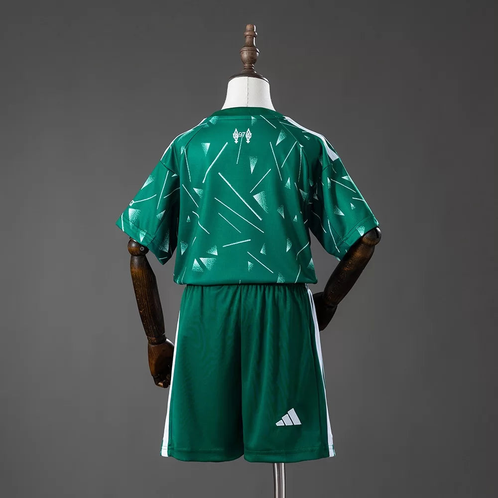 2026/2027 Liverpool Goalkeeper Kit Kids Size