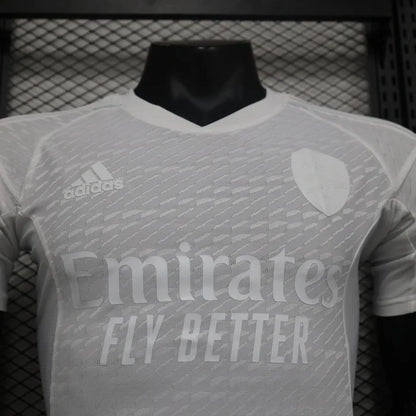 Arsenal "Pure Elegance" Limited Jersey