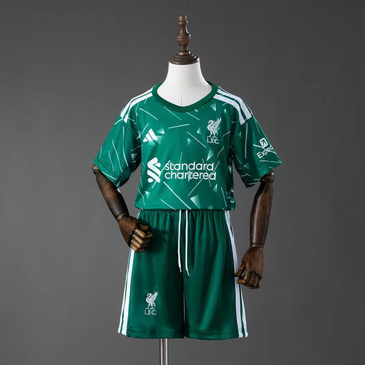 2026/2027 Liverpool Goalkeeper Kit Kids Size