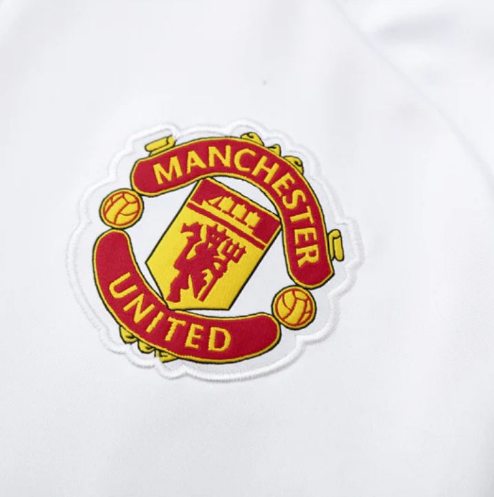 2025/2026 Manchester United White Tracksuit