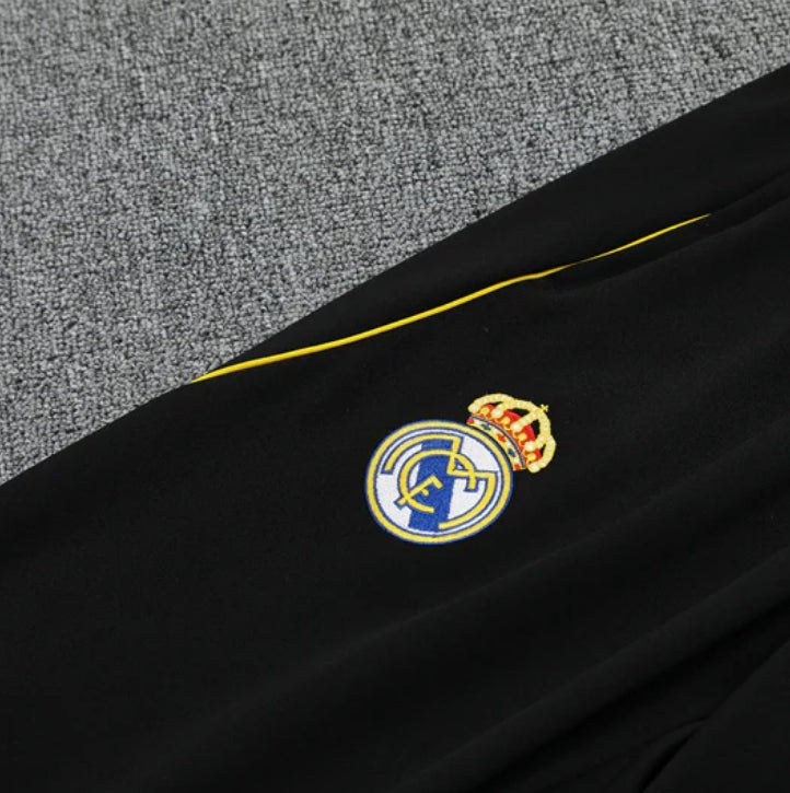 2025/2026 Real Madrid Black Tracksuit
