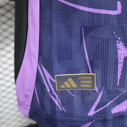 Manchester United "Violet Edge" Limited Jersey