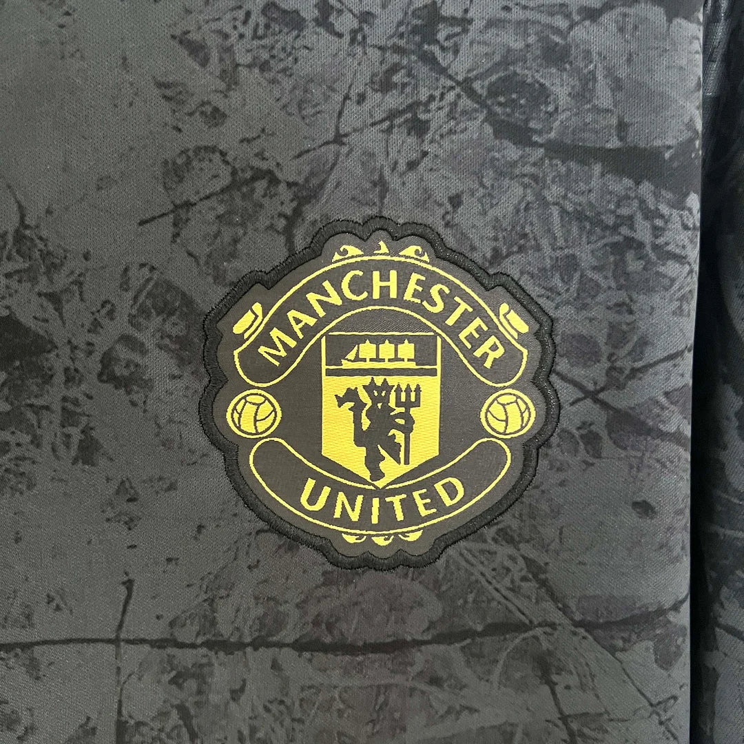 Manchester United ”Night Shift” Limited Jersey