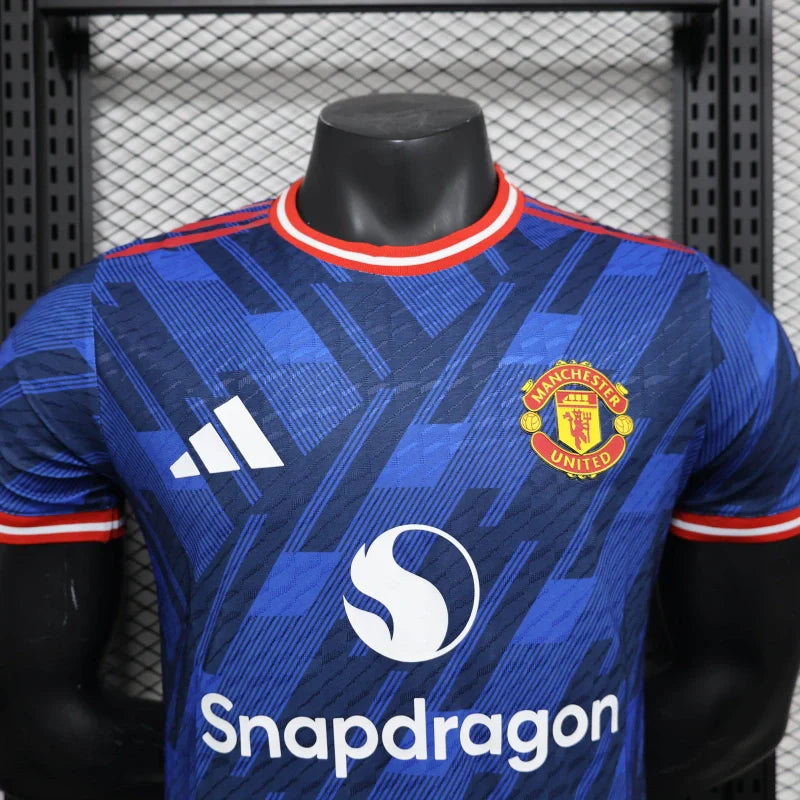 Manchester United "Electric Royal" Limited Jersey