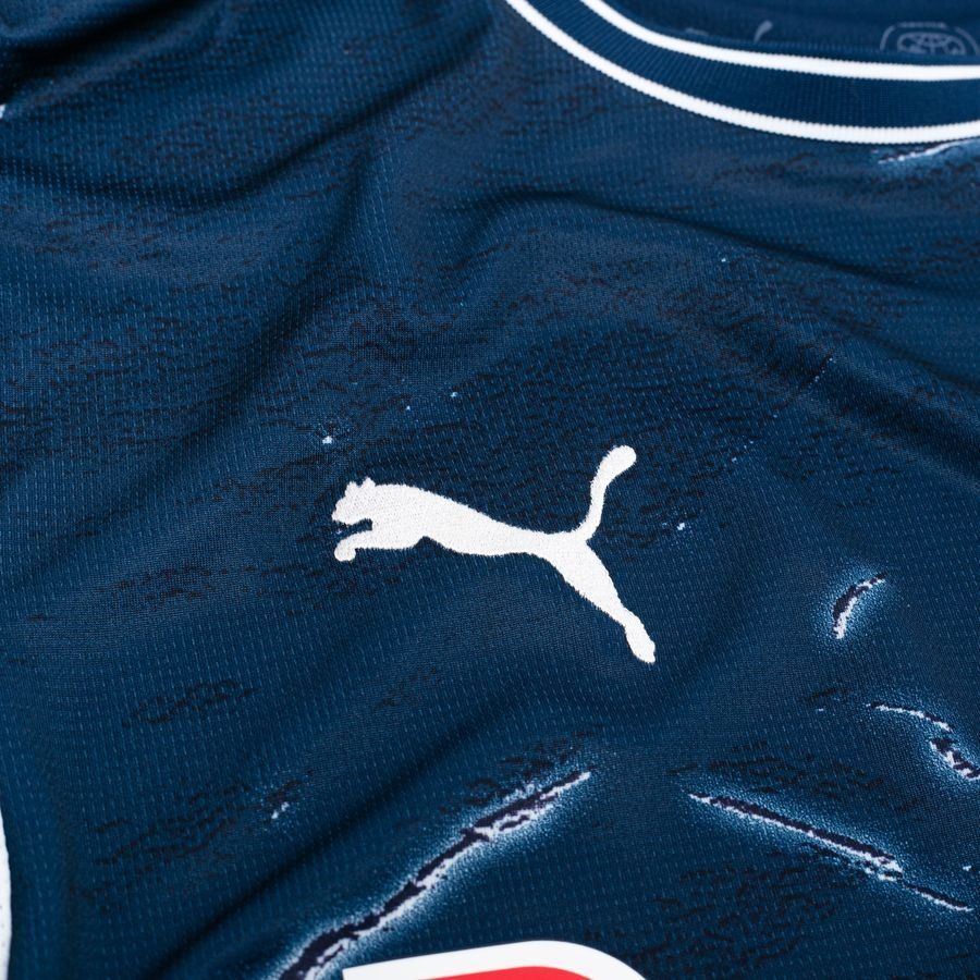 2026/2027 RB Salzburg Third Kit