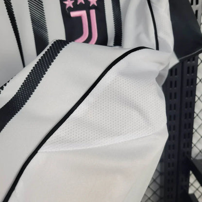 2025/2026 Juventus Home Kit