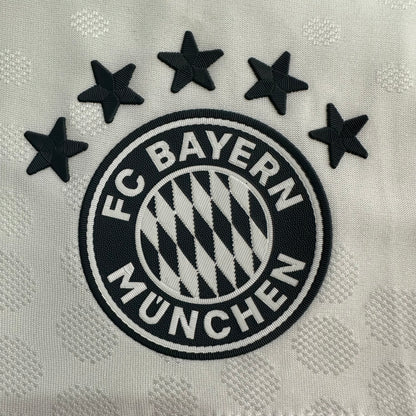 2025/2026 Bayern Munchen Away Shorts