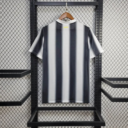 2011-2012 Retro Juventus Home Jersey