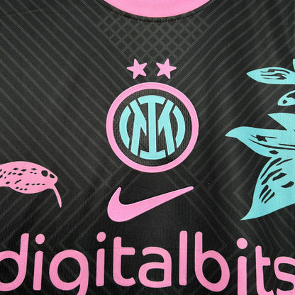 Inter Milan "Serpente Rosa" Limited Jersey