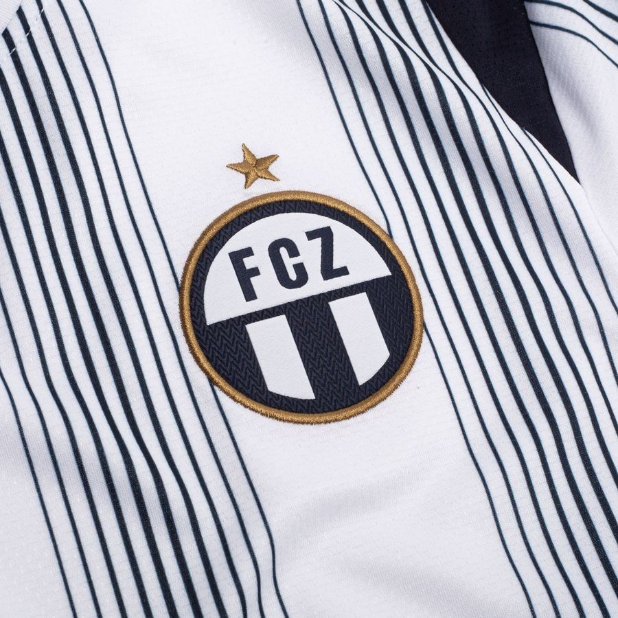 2026/2027 FC Zürich Home Kit