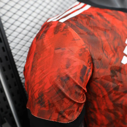 Manchester United "Inferno Pulse" Limited Jersey