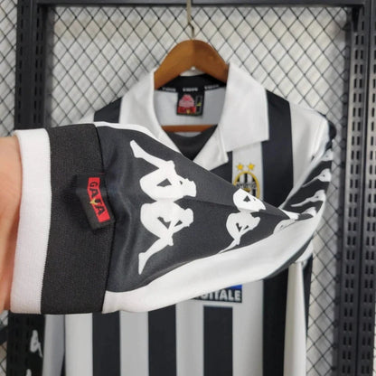 1999-2000 Retro Juventus Home Jersey  Long Sleeve