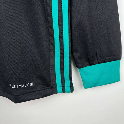 2017/2018 Retro Real Madrid Away Jersey Long Sleeve